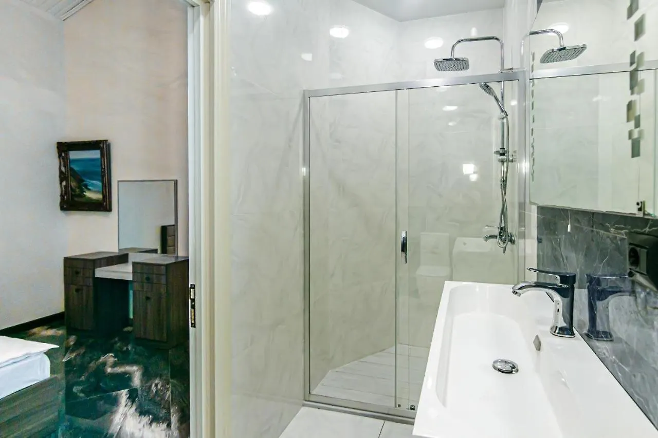 Polaris Penthouse Apartment Baku